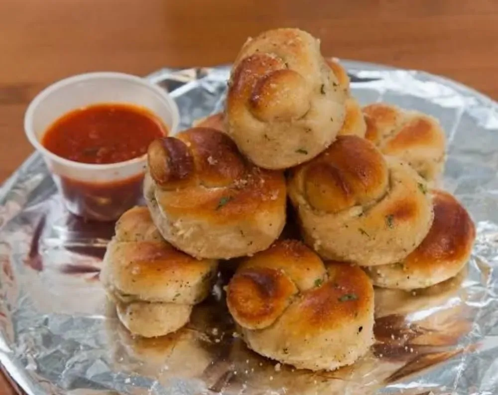 Five Garlic Knots